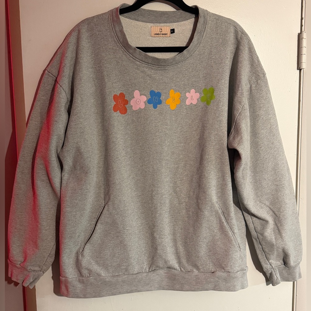LONELY GHOST Gray Sweater with Multicolor Floral Accents. Size XL w/ pockets